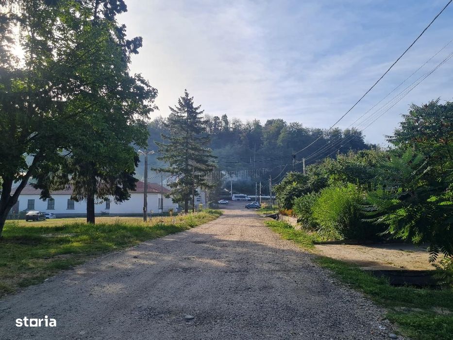 Casa   cinci  camere  Moraresti -  Dedulesti