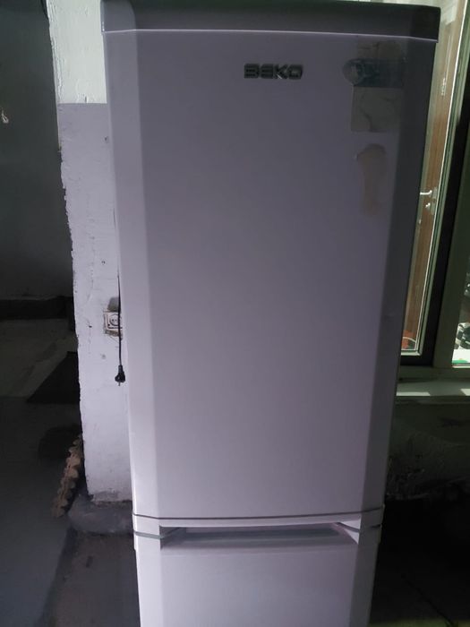 Холодильник BEKO