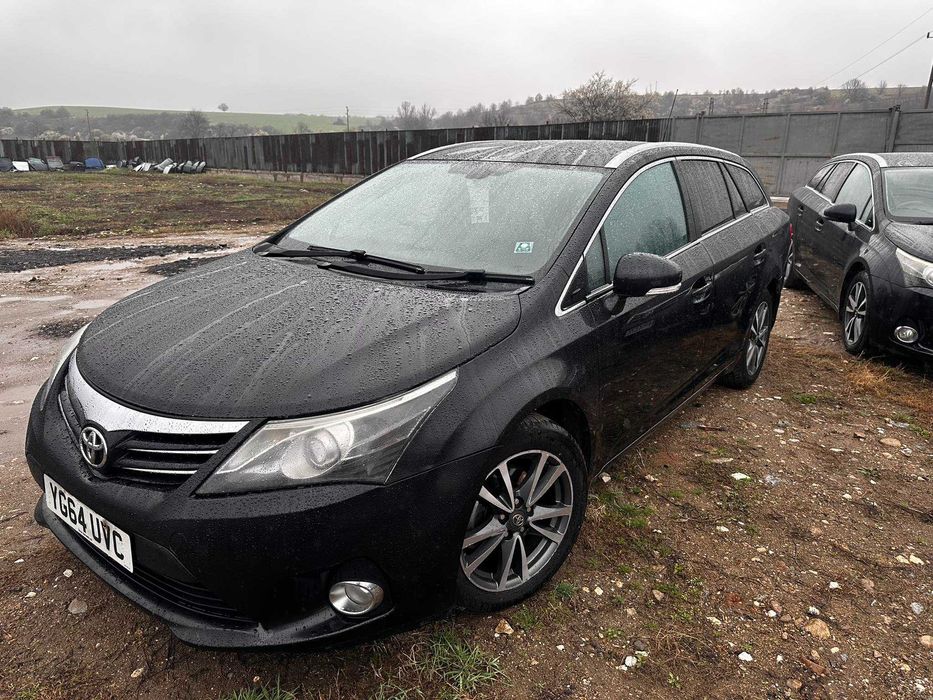 На части: Toyota Avensis 2.0 D-4D T27, 2014 г.