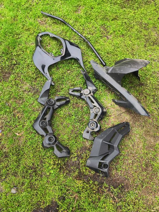 Кавазаки Z 900 части