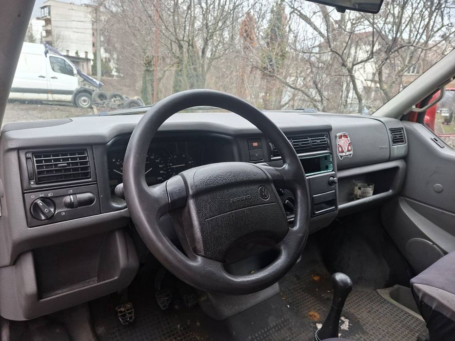 VW Transporter T4 2.5TDI Caravelle 102hp НА ЧАСТИ 102 КОНЯ