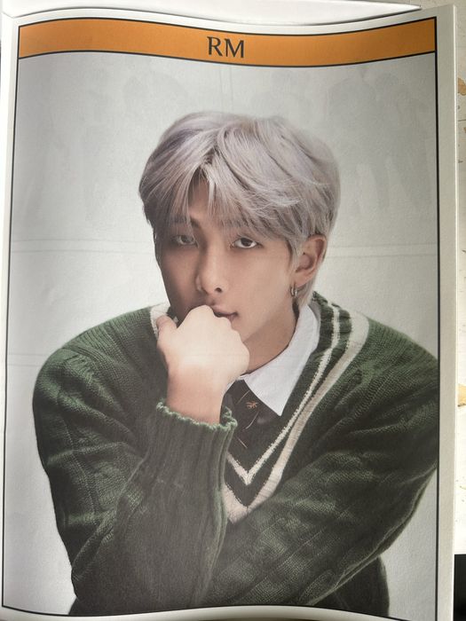 Албум на BTS: MAP OF THE SOUL 7 version 04