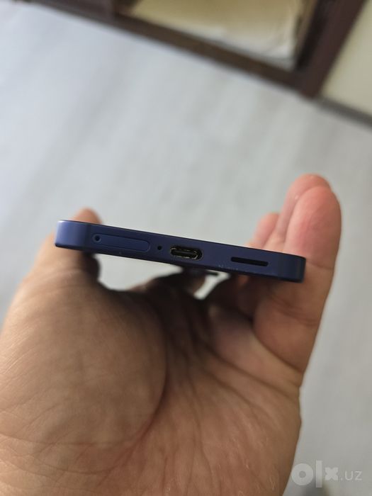 Samsung  S25  12ozu 512gb  AAA