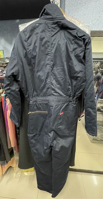 Продам зимний комбинензон Dickies
