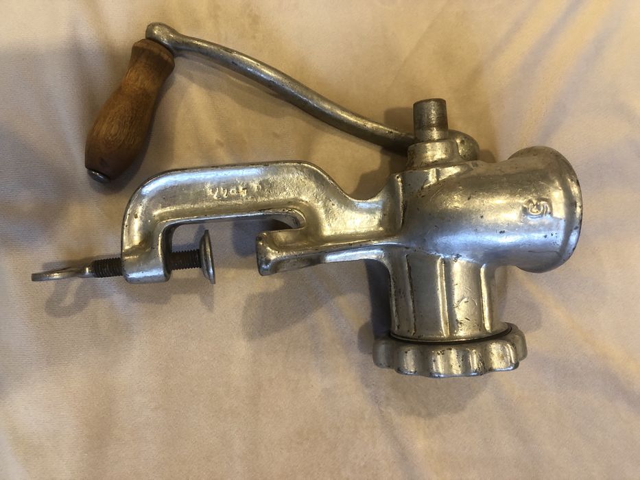 Мясорубка ручная СССР