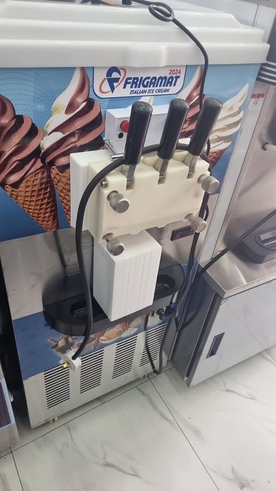 Frizir firgamatMuz qaymoq Фрейзер марожное апарат frezer frizer maroj