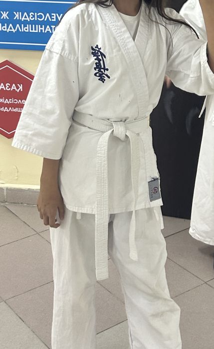 Кимоно и накладки для каратэ Б/У