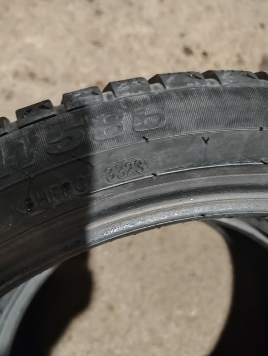 245/40R19 2шт OVATION