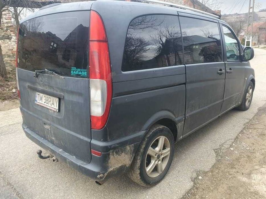 Mercedes vito 2.2 an 2004 150 cp 8+1 locuri 1600 Euro pret fix