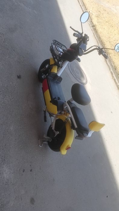 Srochno elektro skuter sotiladi