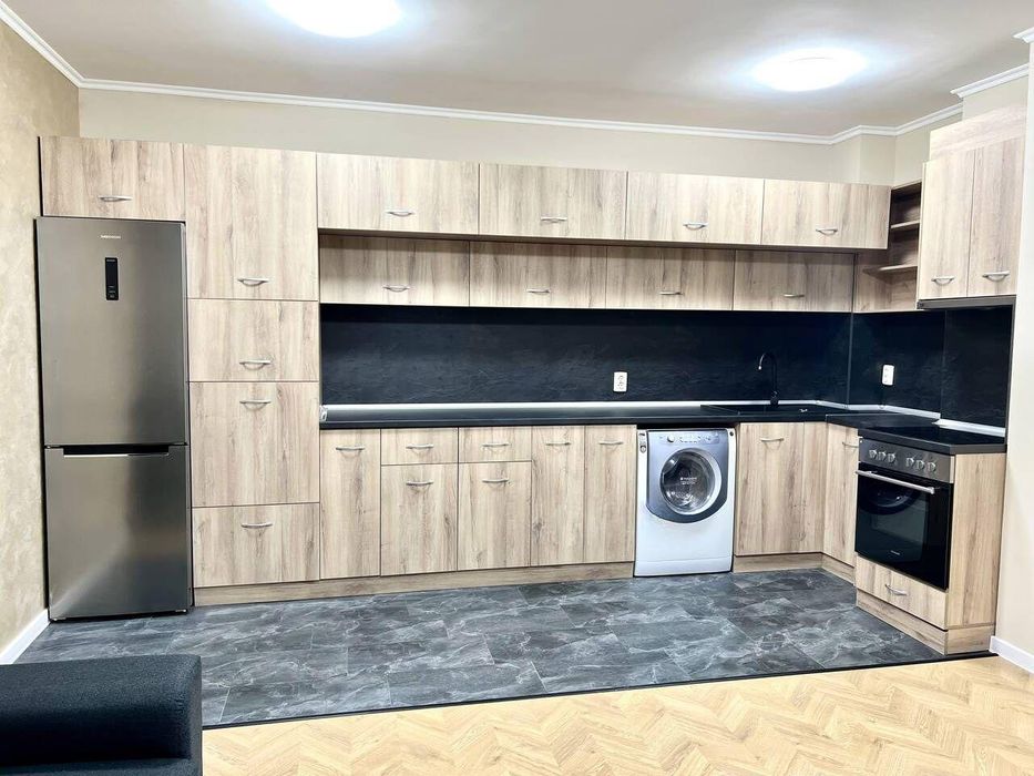 Дава се под наем Двустаен апартамент в Бургас, Меден рудник - зона В - 75 кв.м за 348.84 € - Снимка #1