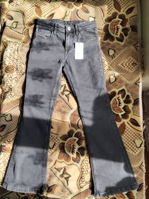 Продам новые джинсы