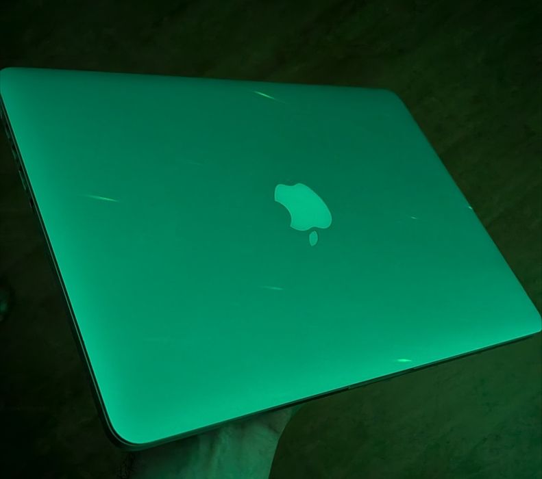 MacBook Pro 13" Retina (Late 2012) - 8GB RAM – Intel i5 – macOS Catalina