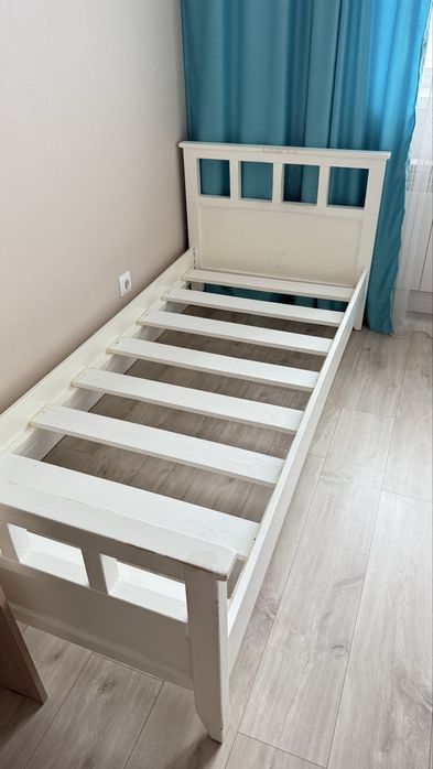 Продам детские кровати 2 шт.