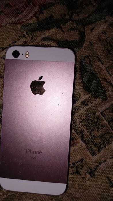 Iphone 5s в хорошом состояние