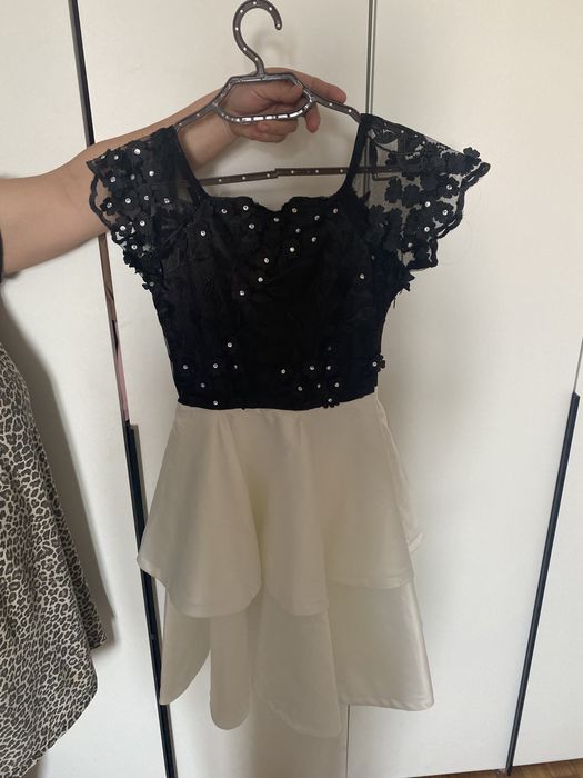 Вечерний платье  с камушками