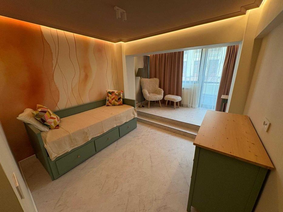 Apartament 3 Camere – Central – Lux – Prima inchiriere