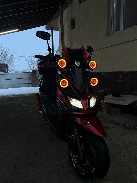 Самурай Беннали 180куб мопед