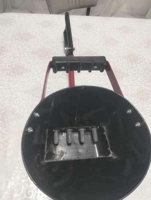 Хоппер ковш для штукатурки