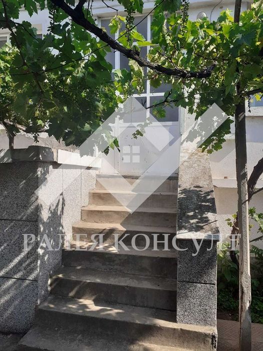 Къща в с.Скутаре