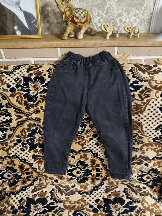 Продам джинцы детские