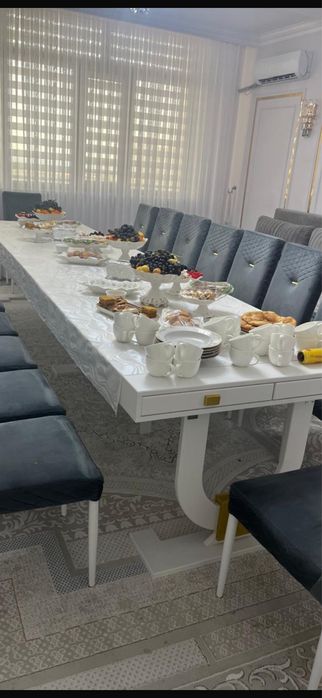 Стол продается Актау + стулья