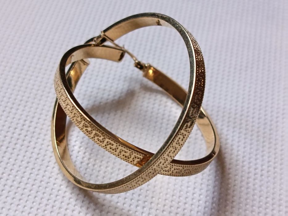 Cercei aur 14 K .  5,60.