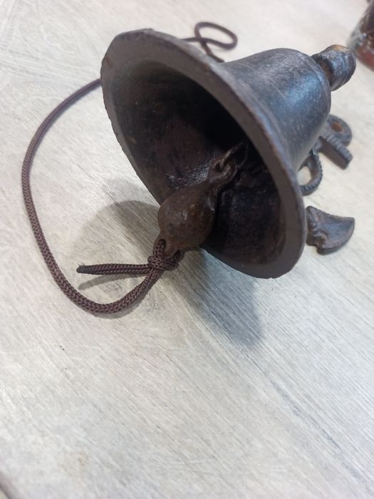 Автентична чугунена камбана Морска котва - Масивна отливка с превъзход