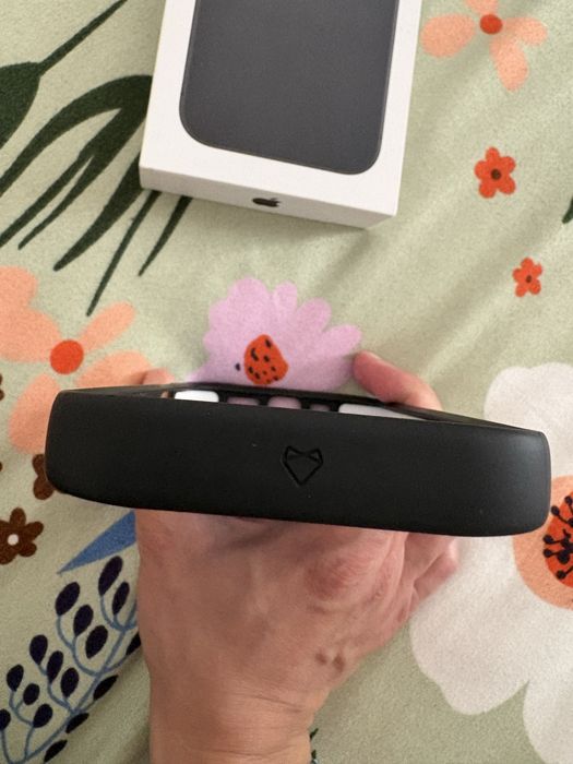 Husa iPhone 16 marca mobilfox