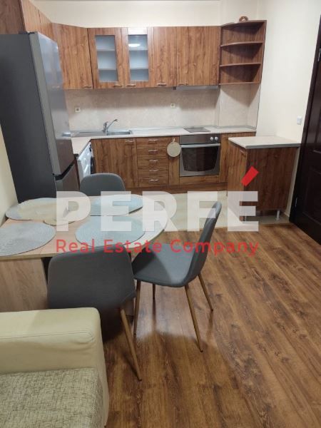 Дава се под наем Двустаен апартамент в Бургас, Меден рудник - зона А - 53 кв.м за 331.5 € - Снимка #2