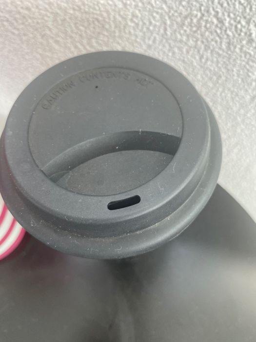 bidon apa Adidas, 500ml, roz si cana cafea negru, nou, 30lei/buc