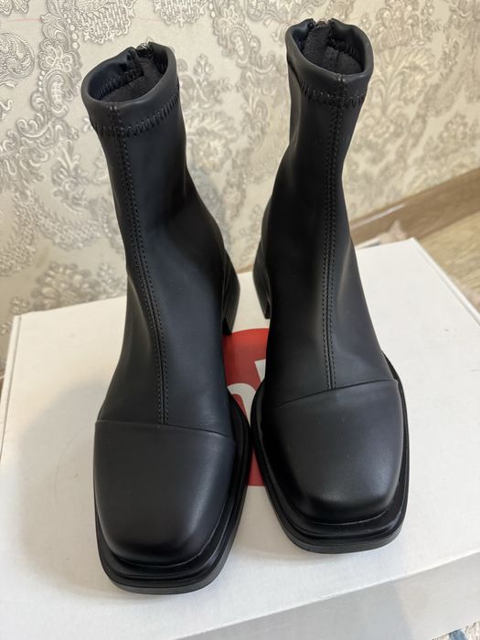 Продам женскую обувь