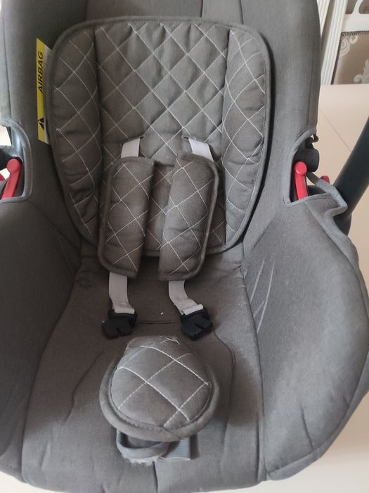 Продается автокресло в отличном состояние