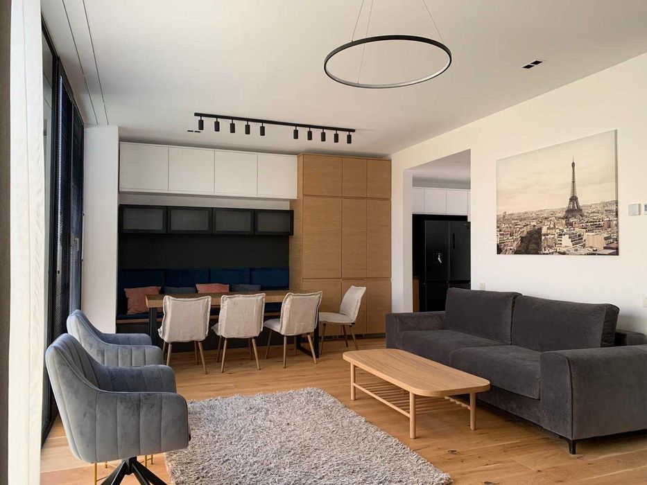 Proprietar vila noua 4 camere Amber Forest Tunari Bucuresti, 2 parcari