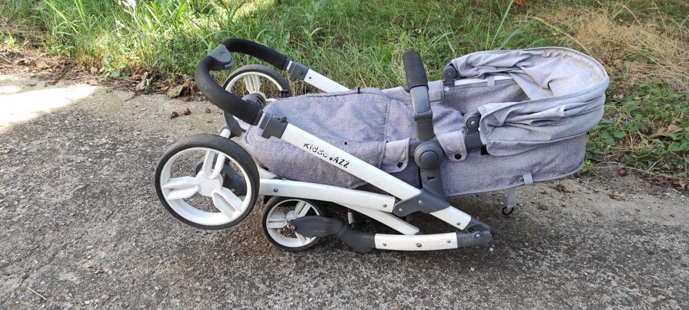 Детска количка Kiddo Jazz