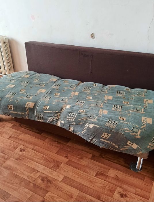 Отдам диван самовывоз