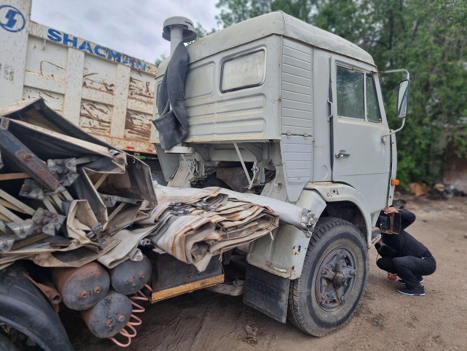 Продам тягач Камаз