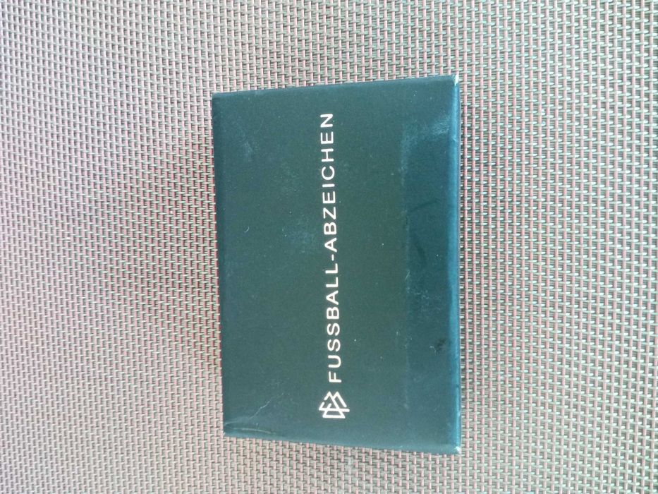 Фенско футболно предложение.