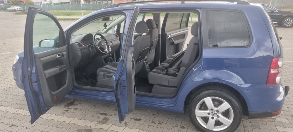 VOLKSWAGEN Touran 2008 — imagine 3