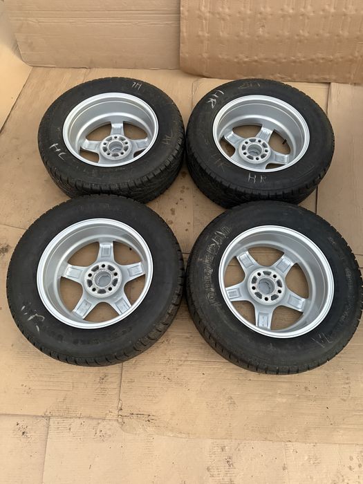 Джанти VW AUDI SHKODA “16” 5x112 ET33 с зимни гуми Pirelli 215/65/16