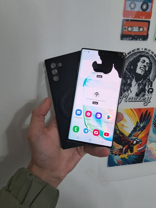 Продам Samsung Galaxy Note 10 5g память 12/256gb