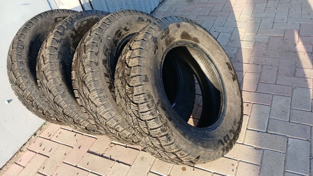 Зимный резинвый балон 16R 215/70