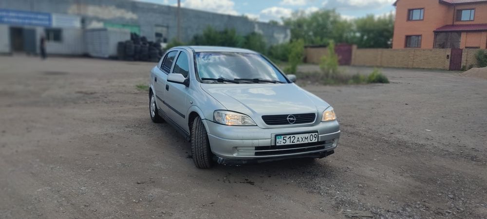 Продам Астра Автомат 1.8