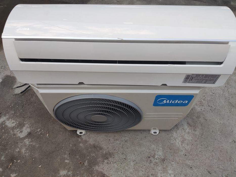 Продам кондиционер Midea 12