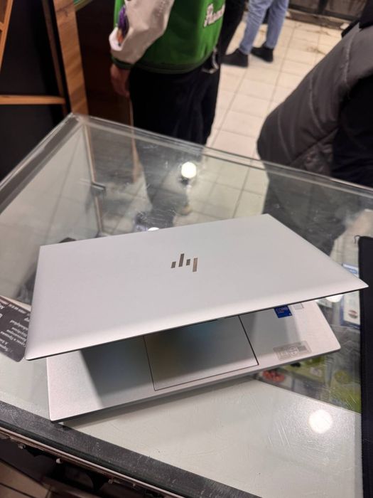 Hp Elitebook Intel Core i5-11 SSD 256Gb ОзУ 8Gb IPs Face ID Metal korp