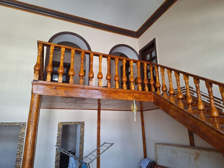 Ikki xojalika moslashgan uchastka sotiladi mo‘ljal