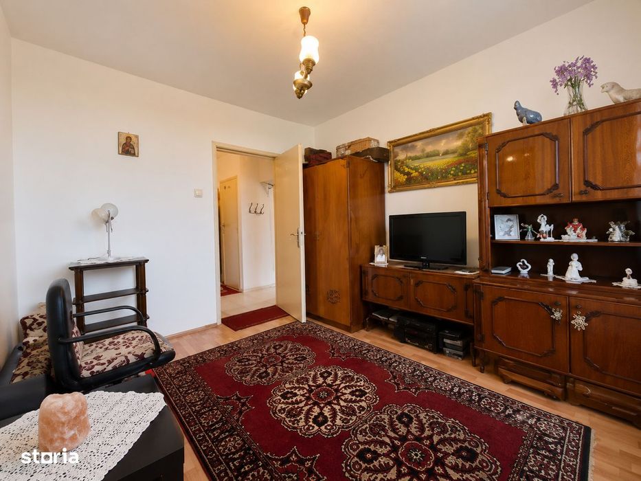 Apartament 3 camere - zona Calea Bucuresti — fotografia 3