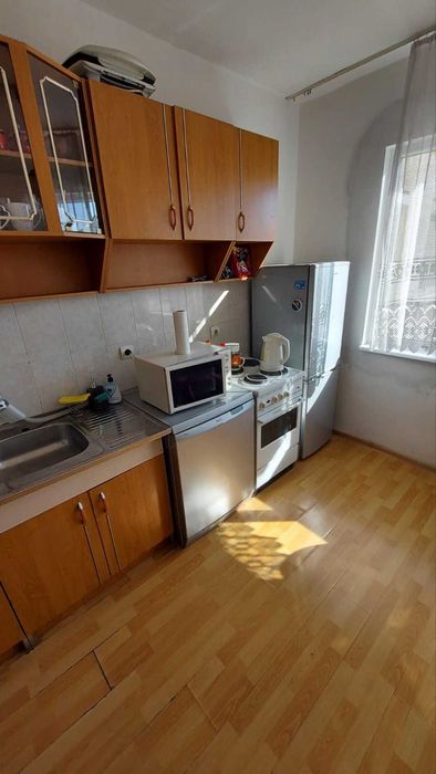 Продава се Тристаен апартамент в Пловдив, Кършияка - 89 кв.м за 860 €/кв.м - Снимка #2