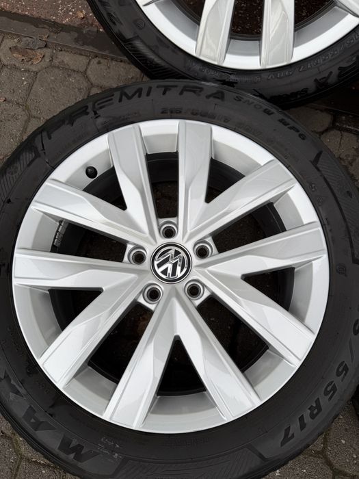 Jante VW 17 Passat B8 Arteon Tiguan Touran T-Roc Golf  215/55R17 iarna