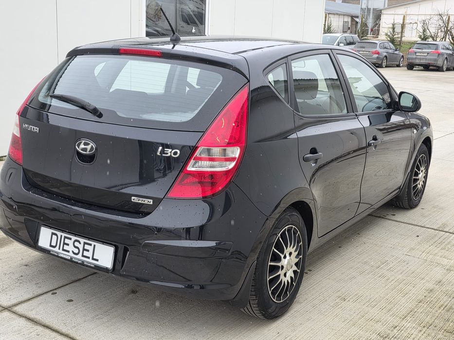 Vând Hyundai i30